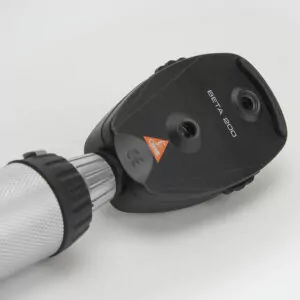 Офтальмоскоп прямой медицинский BETA 200S LED с рукояткой перезаряжаемой BETA 4NT